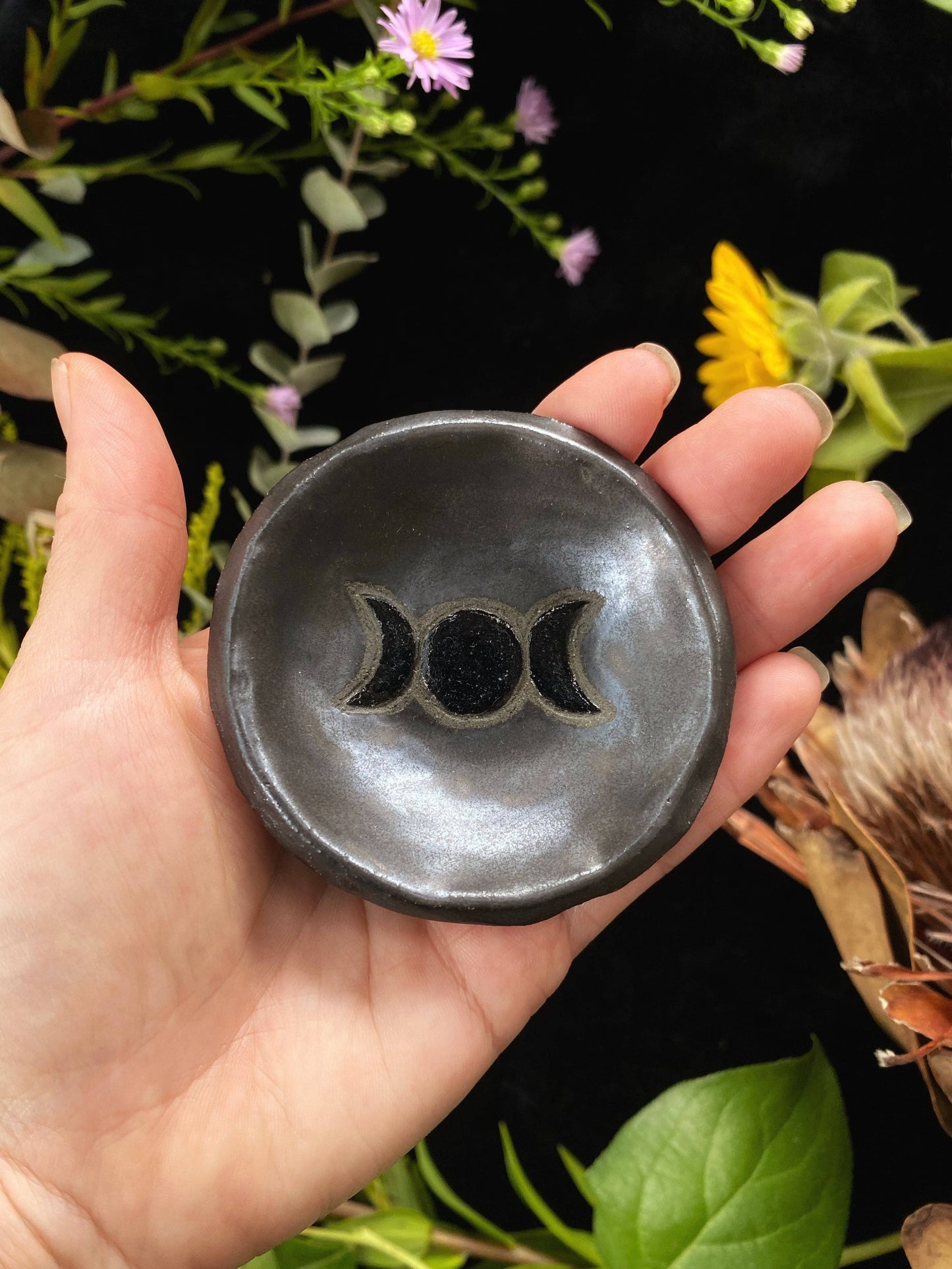 Ceramic Offering Dishes